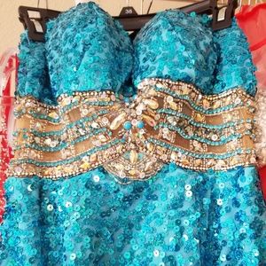 Gorgeous all sequence Excite brand dress